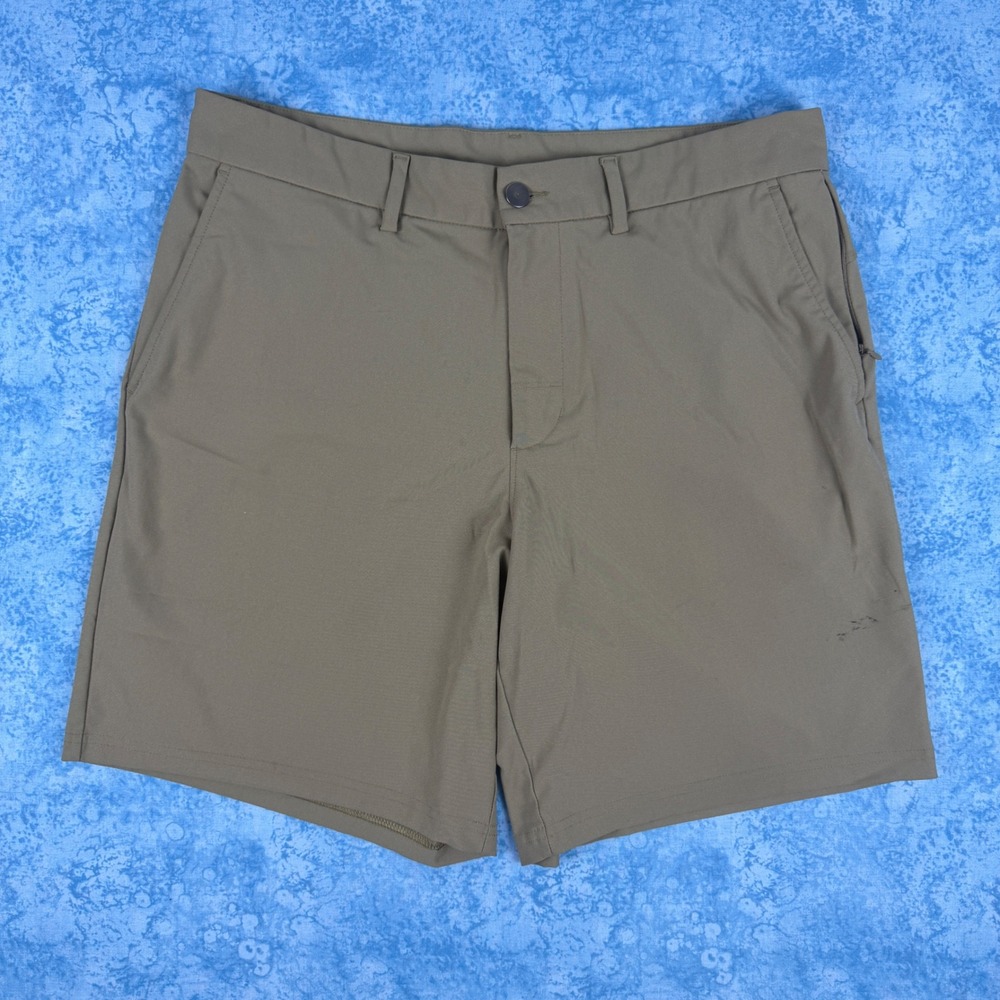 Old Navy Active Tech Hybrid Shorts Mens 34 Khaki Green 4-Way Stretch Performance